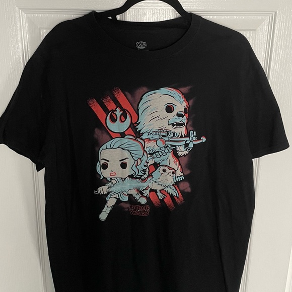 Funko Pop Star Wars T shirt Unisex Medium - Picture 2 of 2